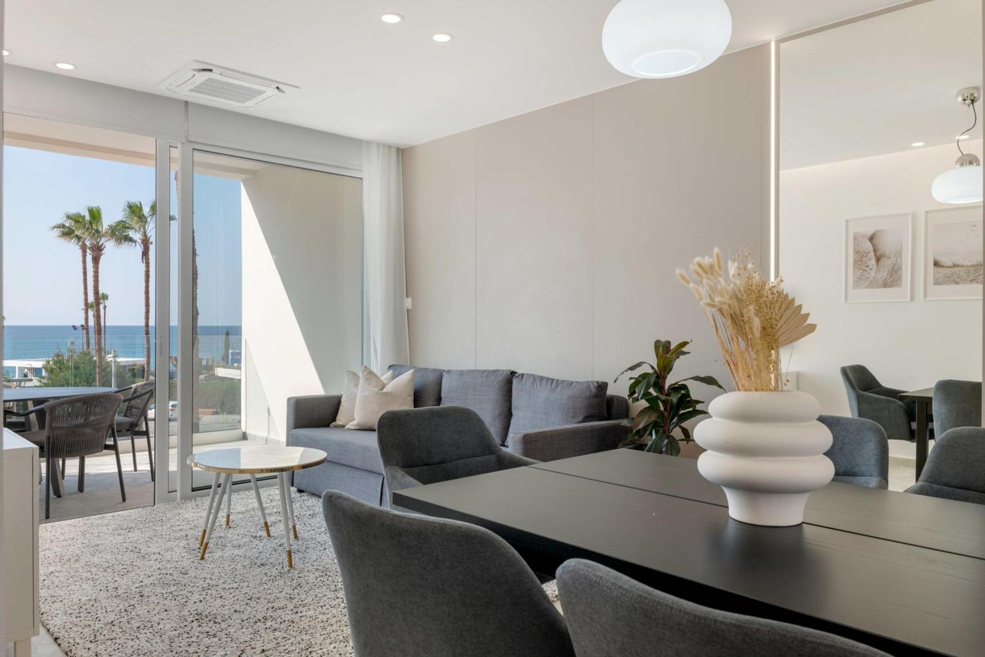 Phaedrus Living: Seaview Luxury Flat Limnaria 150 Apartment Пафос Екстериор снимка